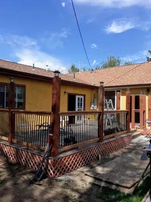 Dan Owens Remodeling and Construction Logo