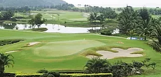 Custom residential landscaping for year-round maintenance in Winchester, VA by Dan Sly's Tree & Landscaping