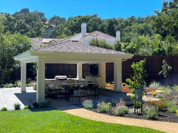 Professional lawn mowing service experts serving Pacheco, CA - Dana Lund Landscaping