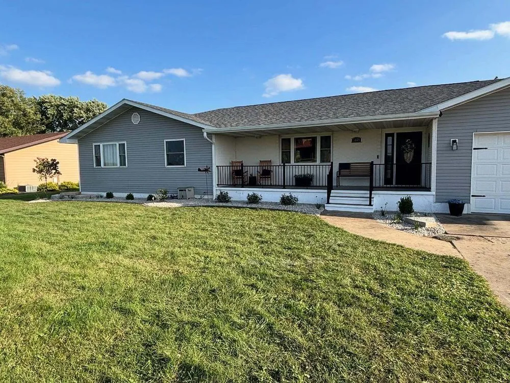 Custom landscape design in Streator, IL - Danchris Nursery