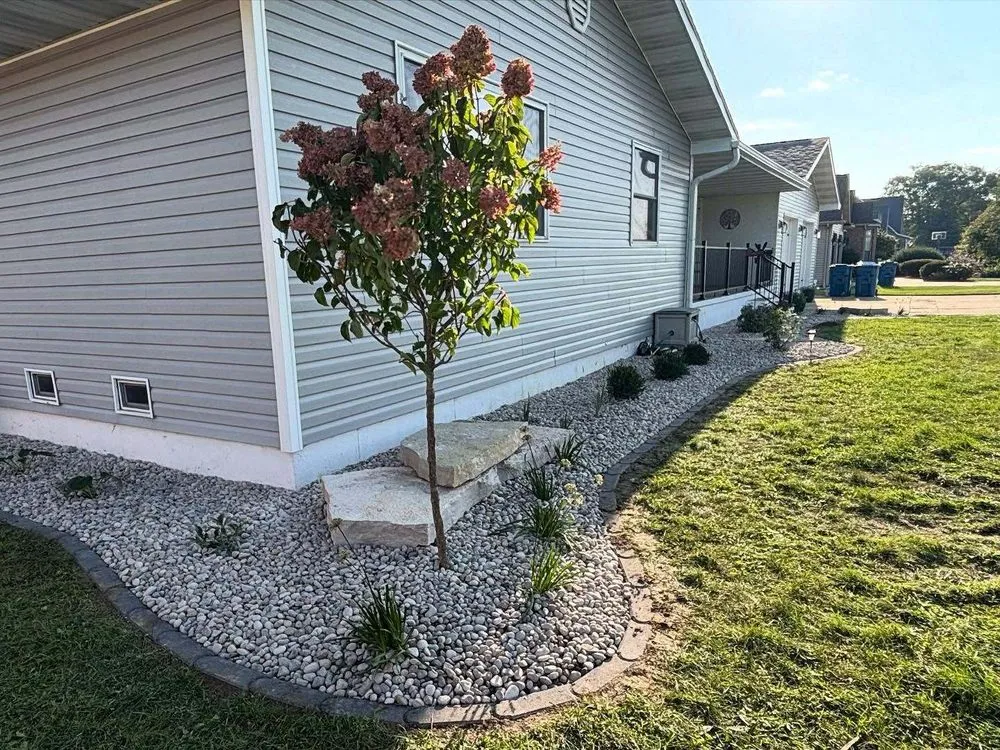Top-rated landscape design in Streator, IL by Danchris Nursery