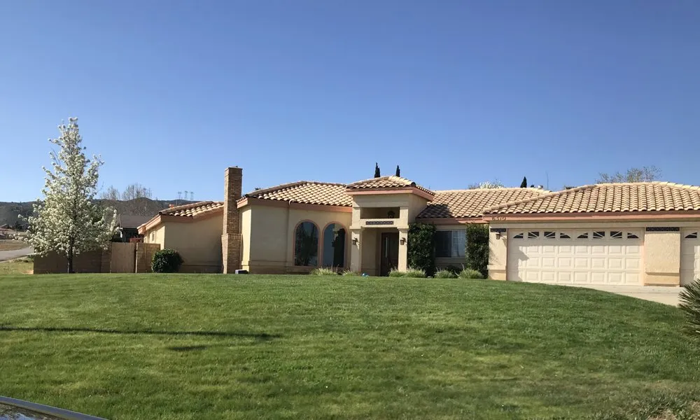 Custom landscape design for homes in Lancaster, CA by Dancing Sun Landscapes