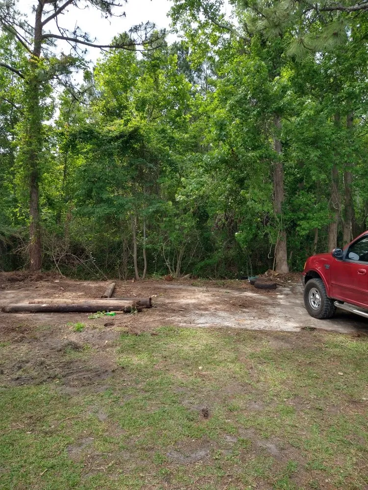 Trusted yard maintenance in Ocean Isle Beach, NC by Danford Land Sevices