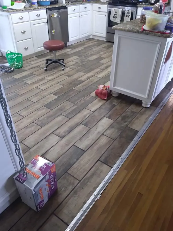 Top-rated lawn mowing service for homes in Wauchula, FL by Dang Near Anything