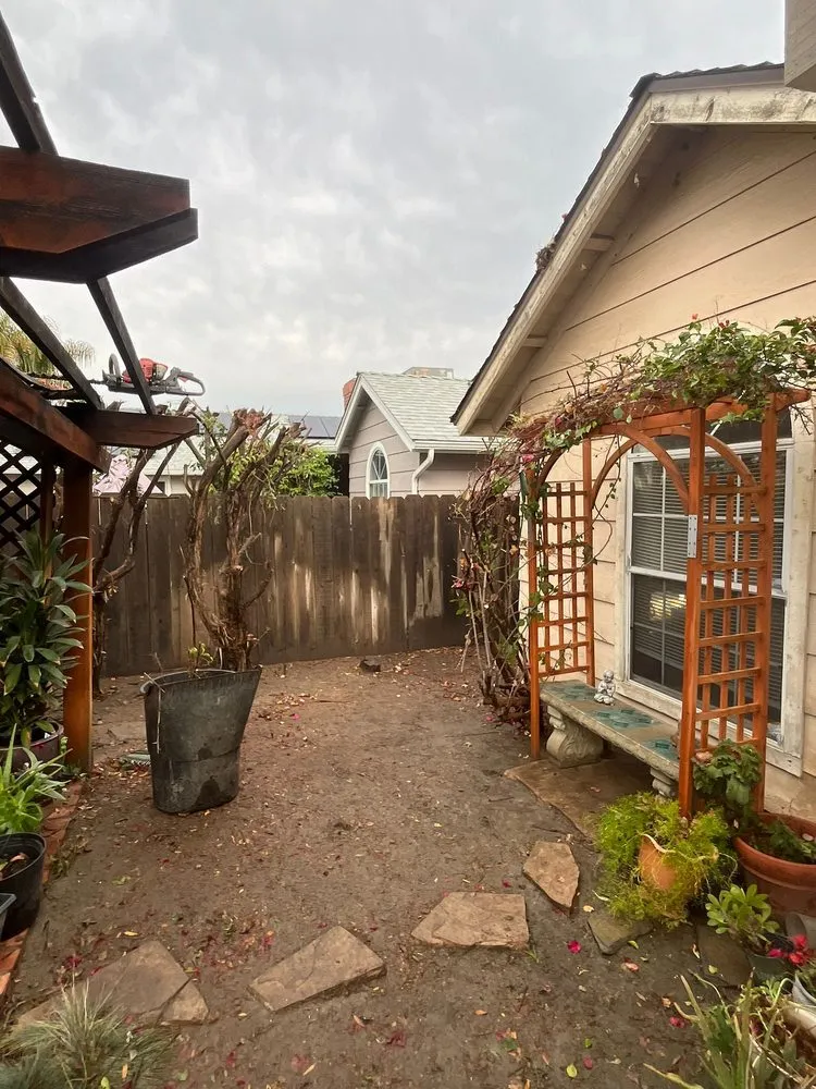 Local garden landscaping for outdoor upgrades across Hanford, CA - Dangi´s Landscaping and Tree Services