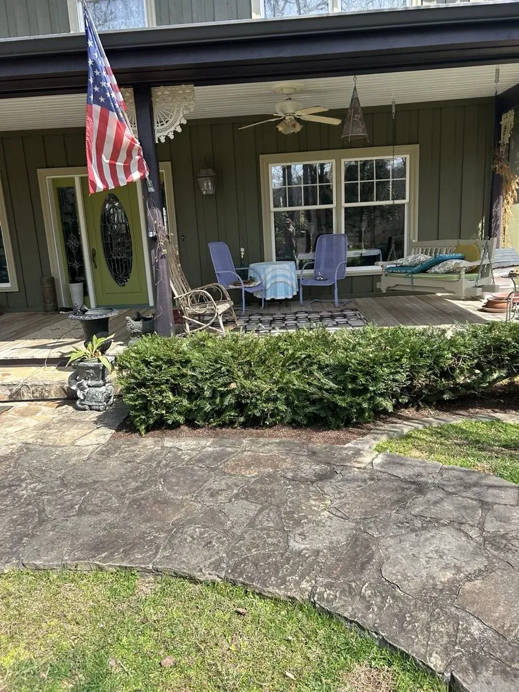 Local landscape design experts serving Gainesville, GA - Daniel Brock