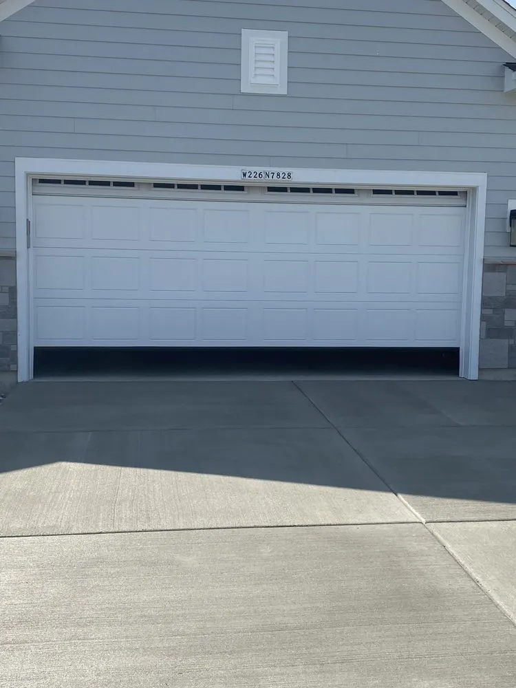 Custom garden landscaping in Hartford, WI by Daniel Construction