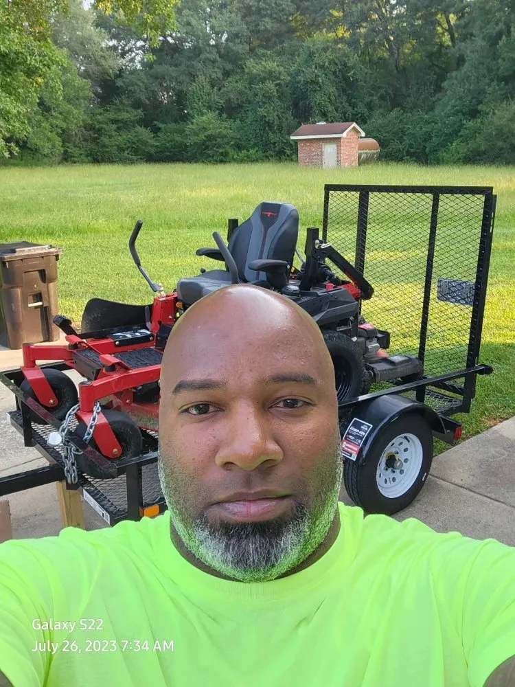 Expert garden landscaping experts serving Clayton, NC - Daniel Daniel Lawn Care Plus