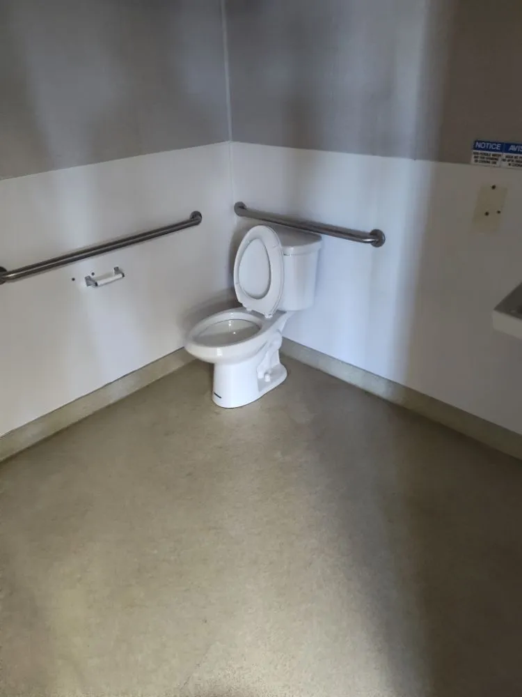 Professional lawn care service for residential properties across Clovis, NM - Daniel Inside & Out