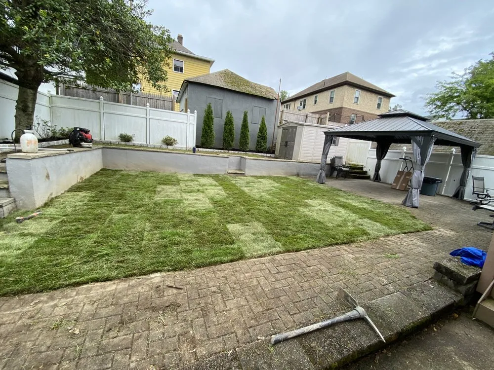 Custom lawn mowing service experts serving Elmsford, NY - Daniel Landscaping