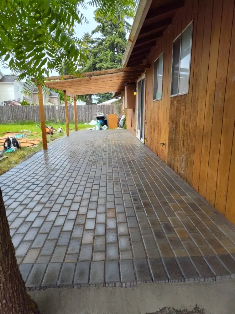 Affordable yard maintenance experts serving Vancouver, WA - Daniel R & R Landscaping