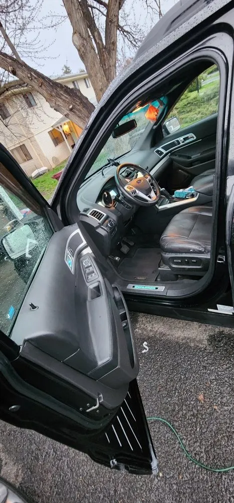 Top-rated landscaping services in Pullman, WA - Daniel's Car Detail And transportation services