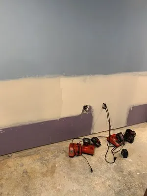 Daniel's Contracting Logo