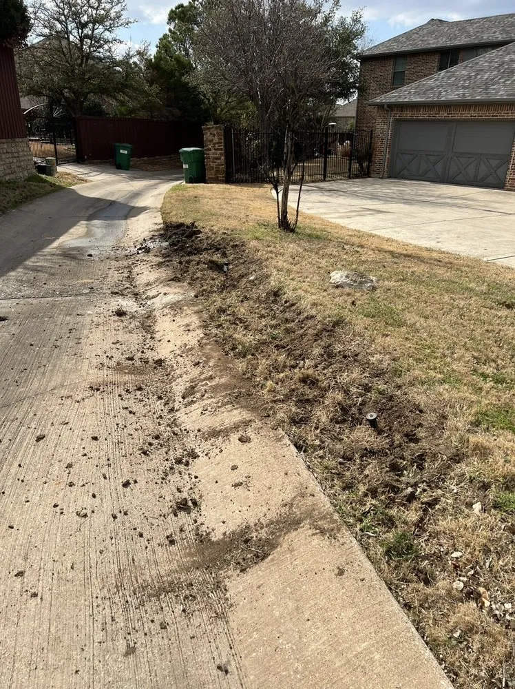 Custom landscape installation in Lewisville, TX - Daniel's Irrigation and Landscape Services