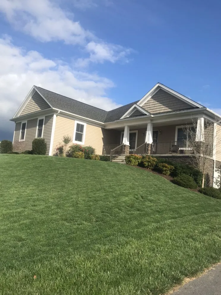 Affordable yard cleanup service experts serving Harrisonburg, VA - Daniel's Landscape