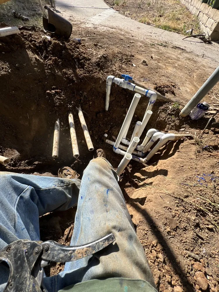 Local lawn mowing service in San Fernando, CA - Daniel’s Landscaping and Tree Services