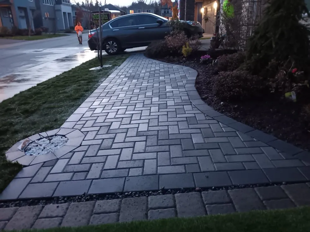 Trusted yard maintenance in Lynnwood, WA - Daniel’s Landscaping