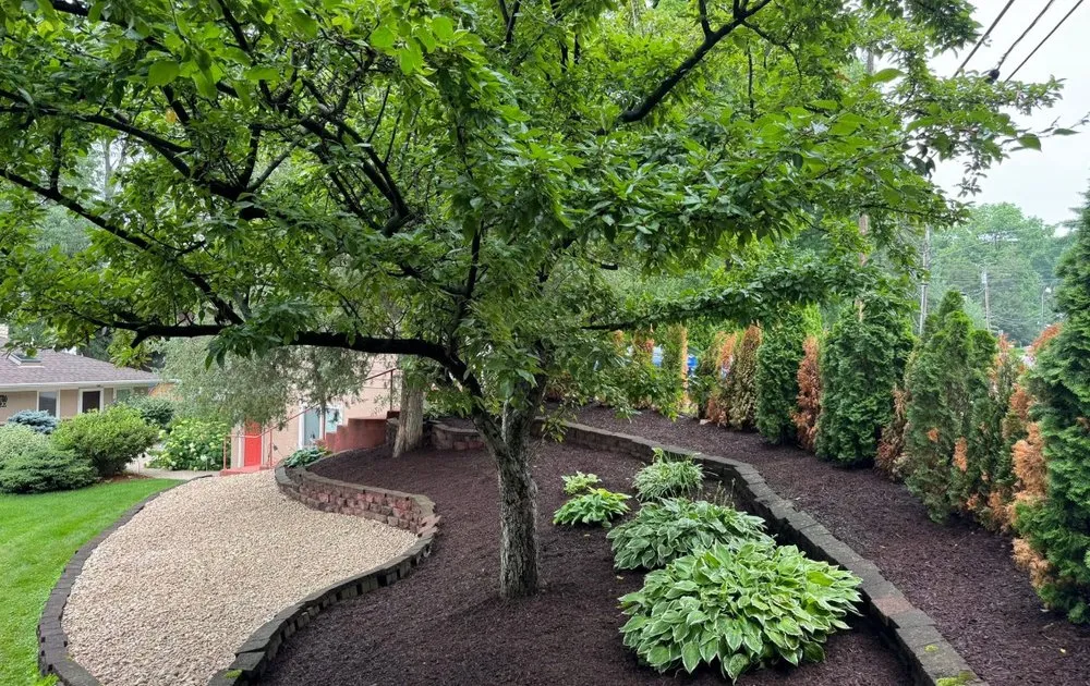 Custom residential landscaping in Madison, WI - Daniel's Landscaping