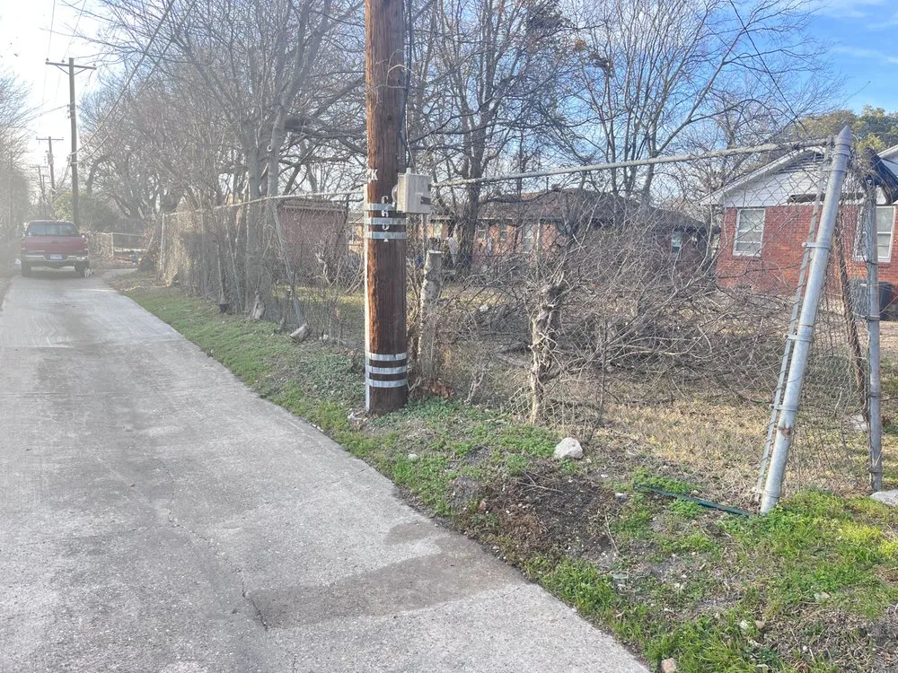 Expert residential landscaping near you in Mesquite, TX by Daniel’s lawn care and landscaping