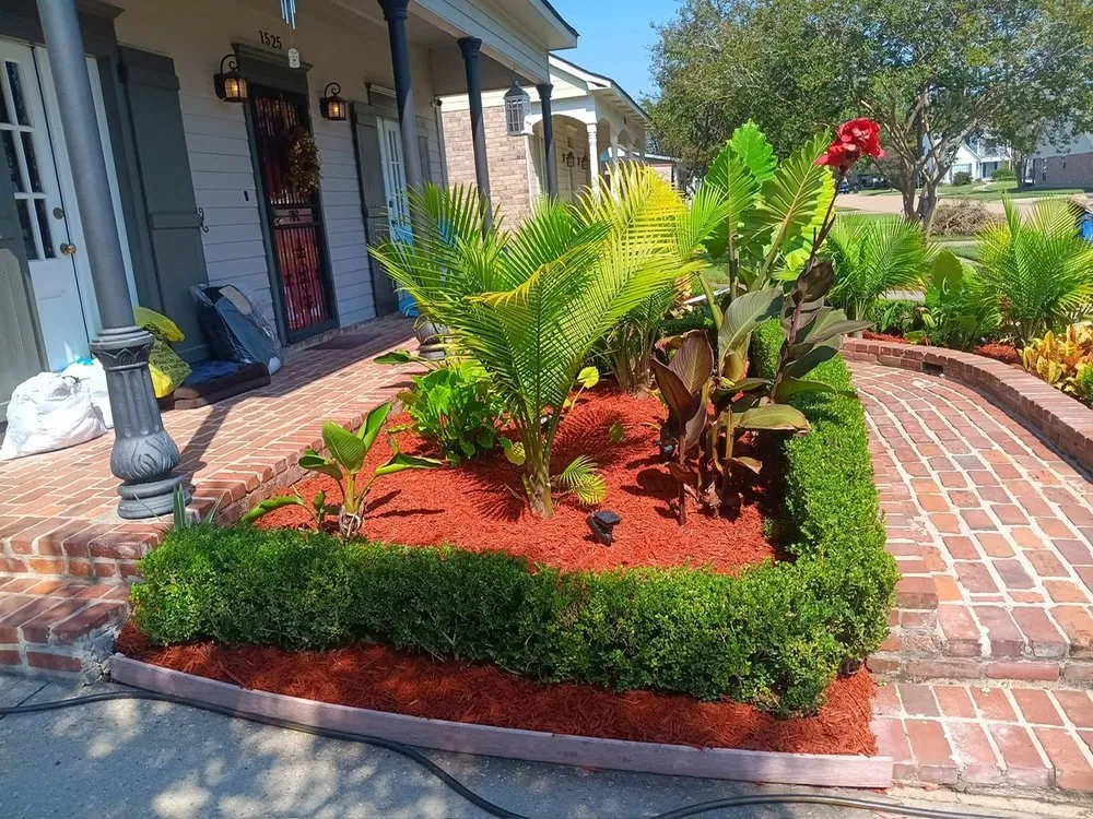 Affordable landscaping services experts serving Baton Rouge, LA - Daniel's Lawn Maintenance