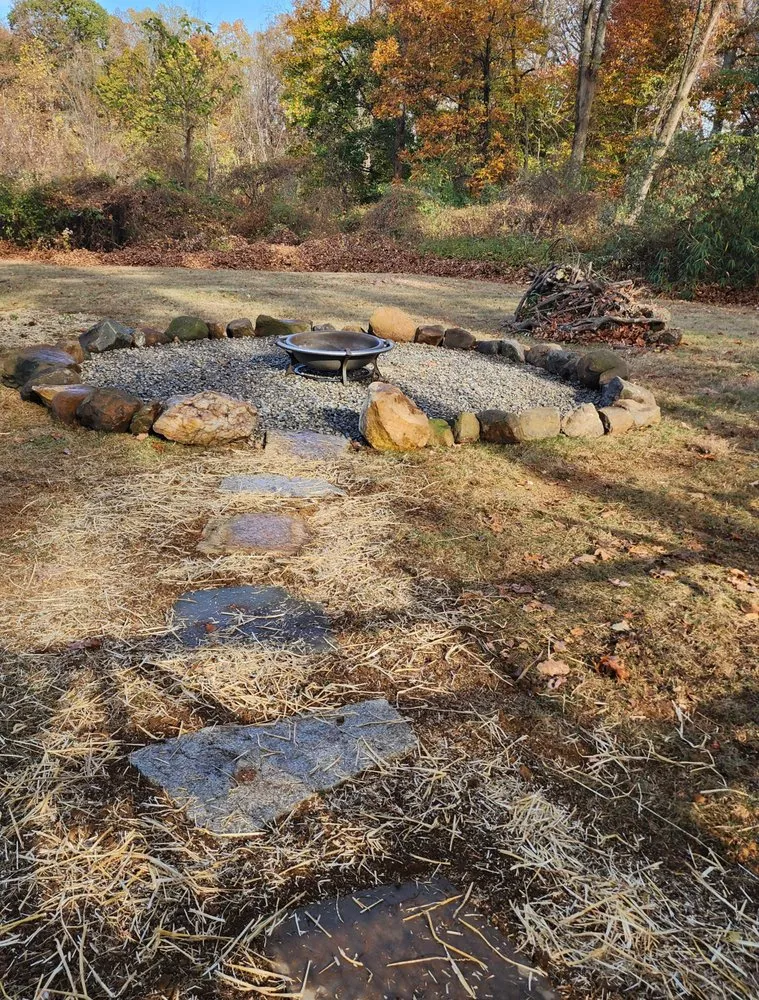 Affordable lawn care service in Glen Mills, PA - Daniels Property Maintenance