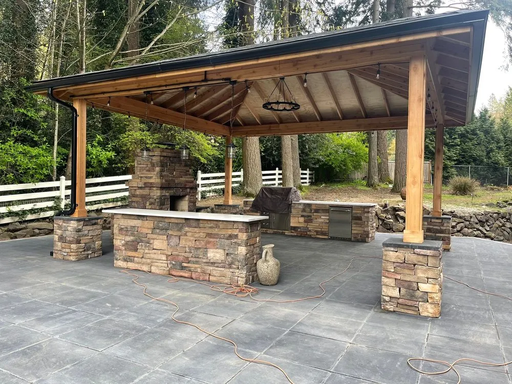 Trusted yard maintenance for outdoor upgrades across Issaquah, WA - Danis Brick Paver & Landscaping