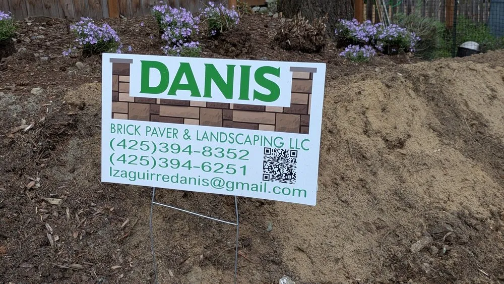 Expert garden landscaping with custom design in Issaquah, WA by Danis Brick Paver & Landscaping