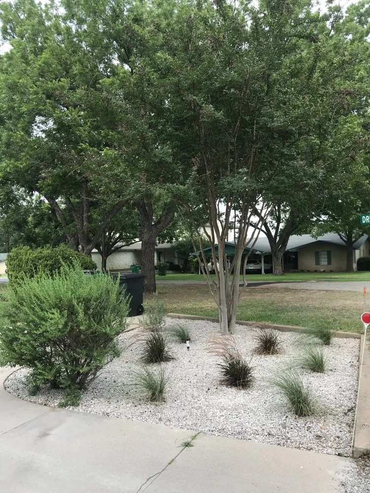 Top-rated garden landscaping experts serving Burnet, TX - Danna Tree & Lawn Service