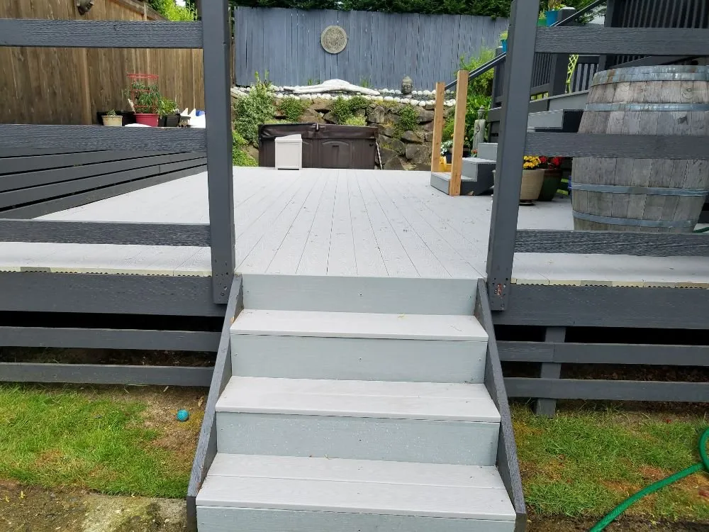 Custom outdoor landscaping with custom design across Seattle, WA - Danny Gaines Landscape and Construction