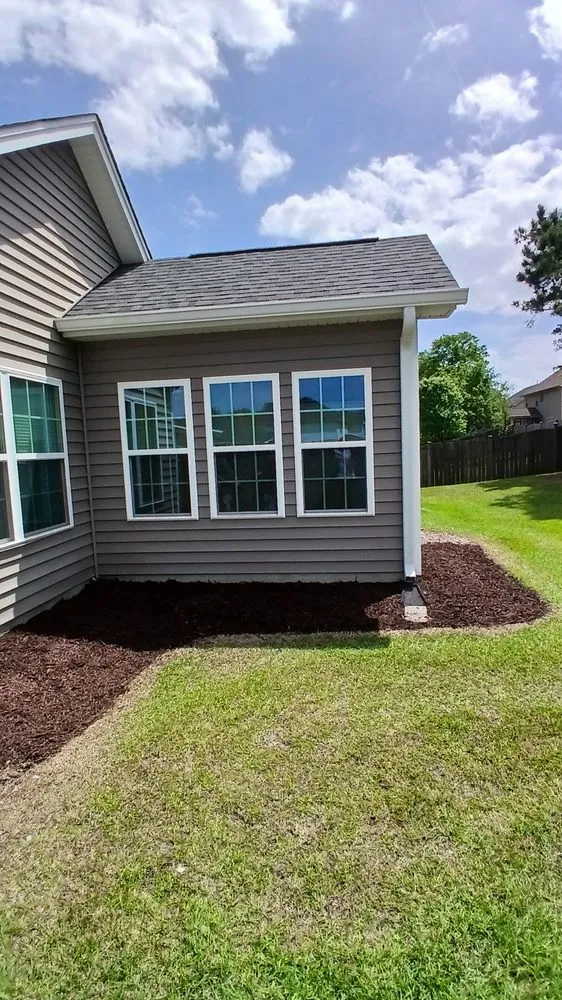 Trusted yard cleanup service in Columbia, SC - Danny Schumpert