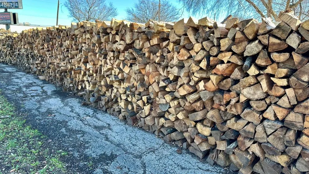 Reliable garden landscaping experts serving Dallas, TX - Danny's Custom Landscaping & Woodchuck Firewood