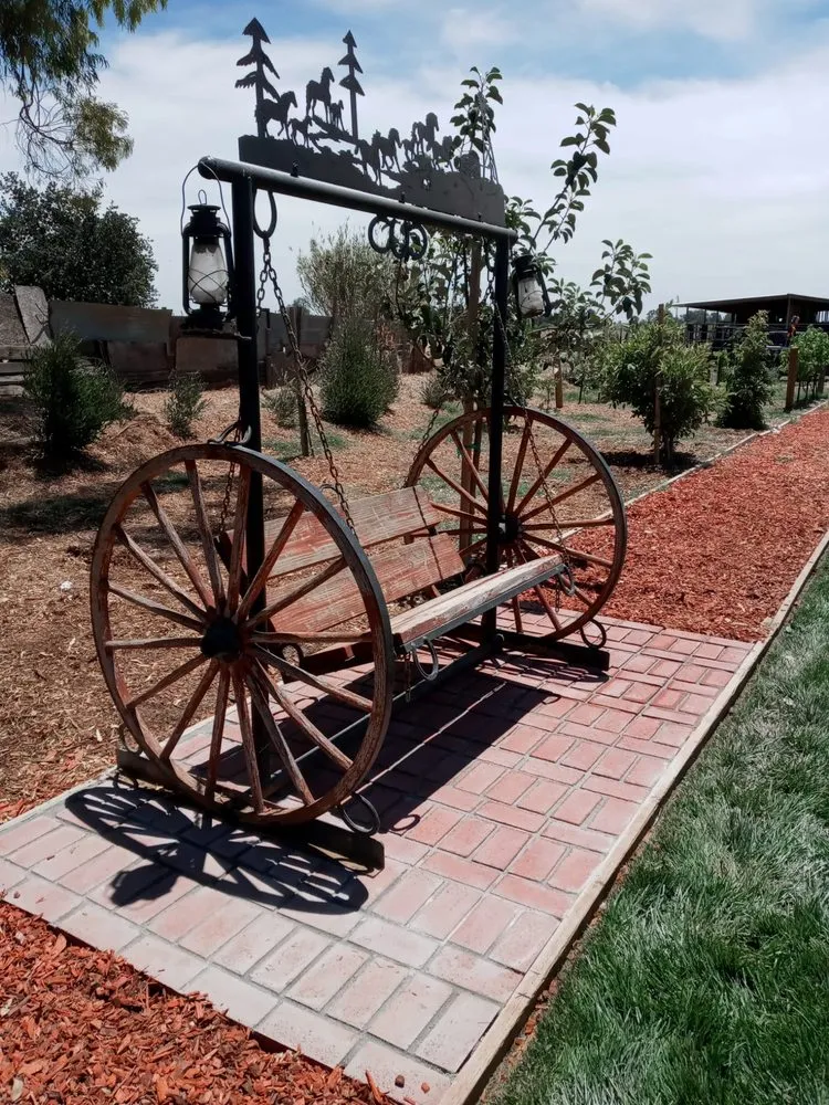 Custom lawn mowing service in Atwater, CA - Danny’s Handyman Service