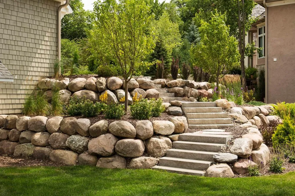 Professional outdoor landscaping experts serving Holland, MI - Danny’s Landscaping