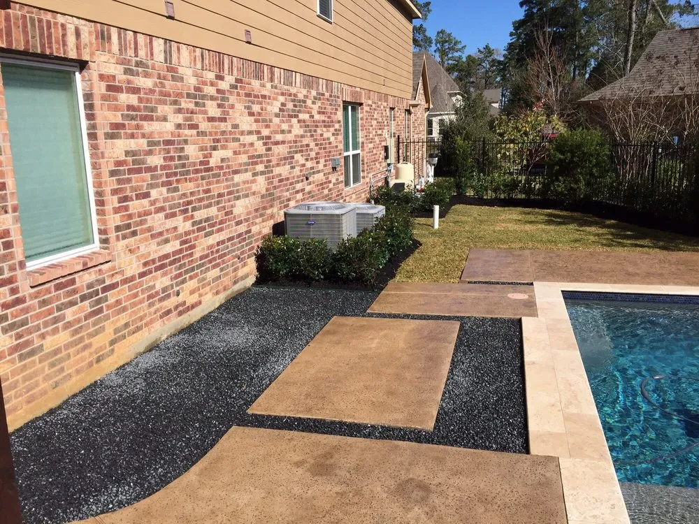 Professional yard cleanup service in Houston, TX by Danny's Landscaping