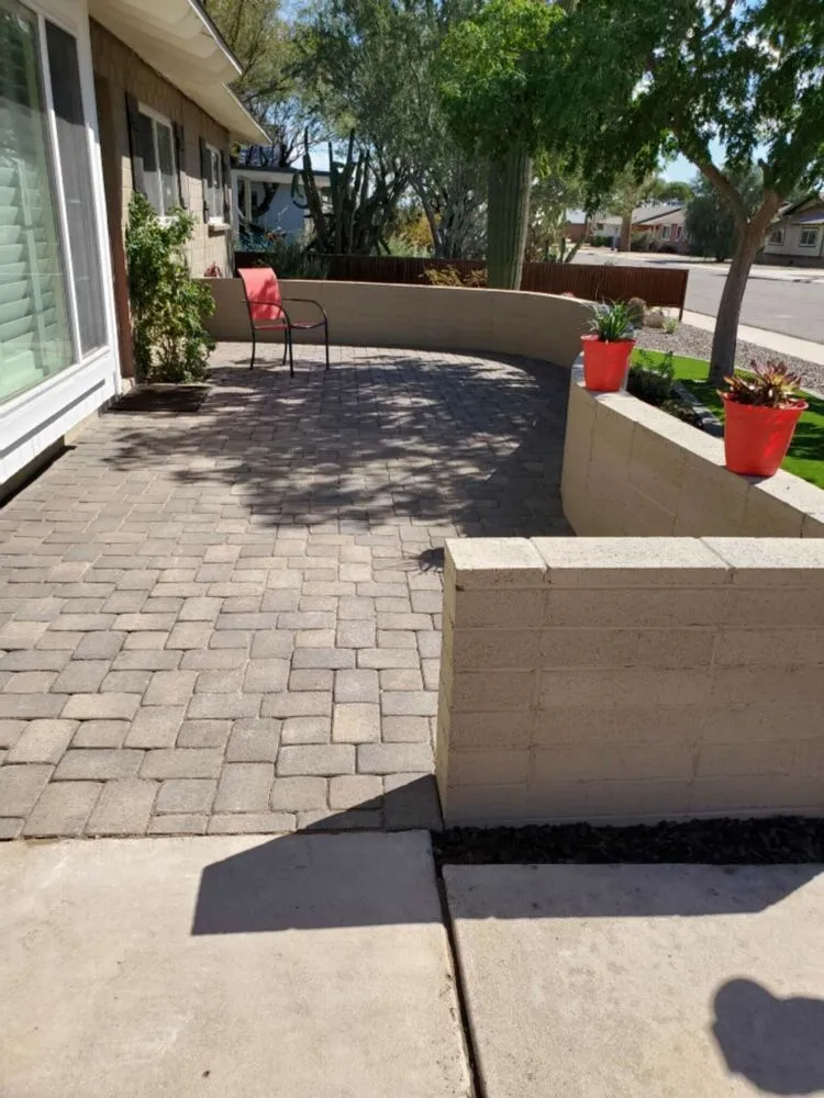 Local yard cleanup service for homes in Scottsdale, AZ by Danny's Landscaping