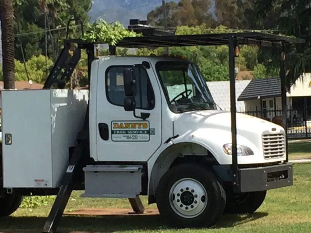 Top-rated landscape design with custom design in San Bernardino, CA by Danny's Lawn & Tree Service