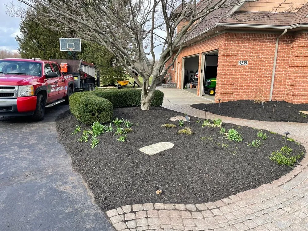 Reliable lawn care service with custom design in Metamora, MI by Danny’s Pro Landscaping