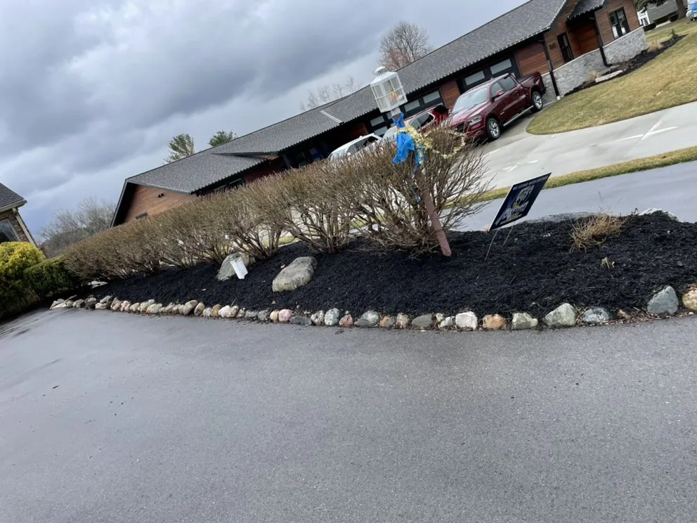 Reliable garden landscaping in Metamora, MI by Danny’s Pro Landscaping
