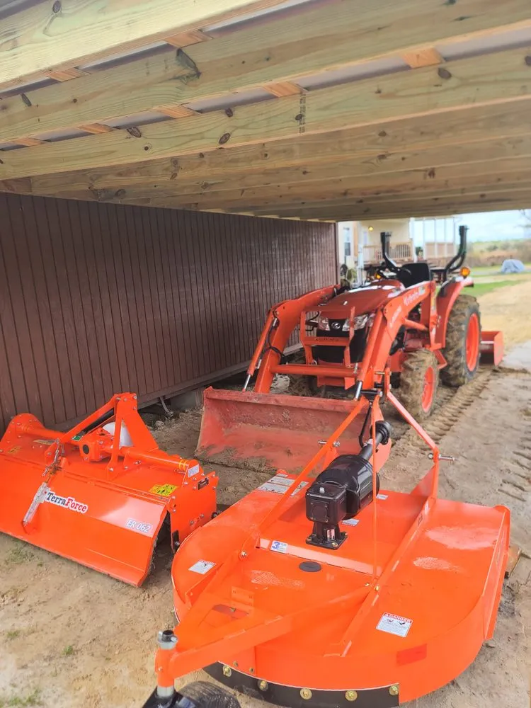 Professional outdoor landscaping experts serving Bay St. Louis, MS - Danos Lawn Service & Tractor Work