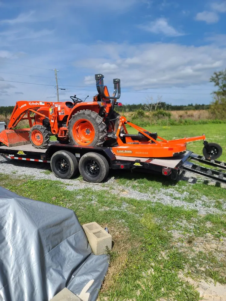 Expert residential landscaping in Bay St. Louis, MS by Danos Lawn Service & Tractor Work