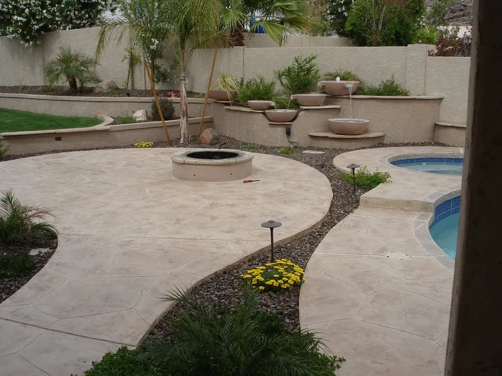 Custom yard cleanup service for beautiful yards across Phoenix, AZ - Dan's Environmental Specialties