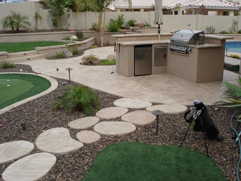 Trusted landscaping services experts serving Phoenix, AZ - Dan's Environmental Specialties
