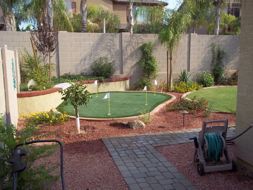 Custom outdoor landscaping in Phoenix, AZ - Dan's Environmental Specialties