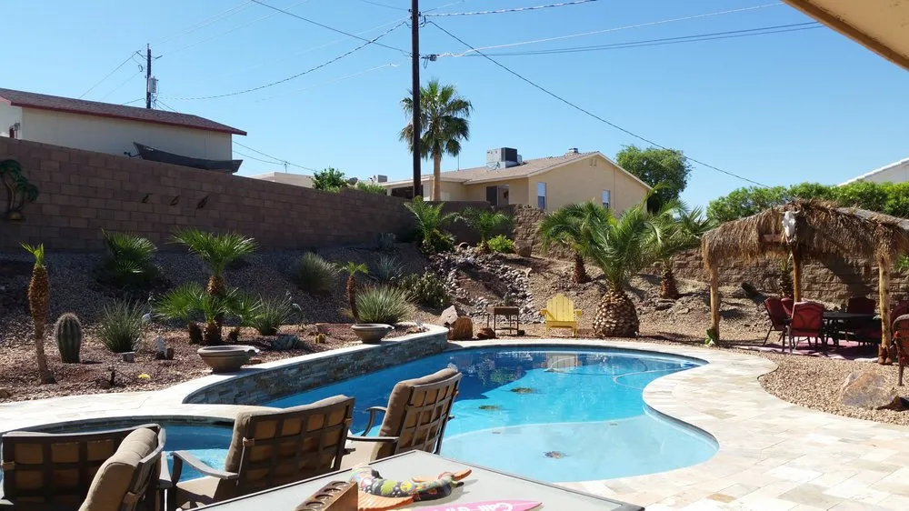 Top-rated outdoor landscaping experts serving Lake Havasu City, AZ - Dan's Hedging, Hauling & Yardcare