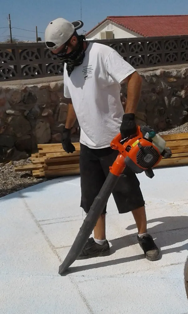 Expert lawn care service in Lake Havasu City, AZ by Dan's Hedging, Hauling & Yardcare