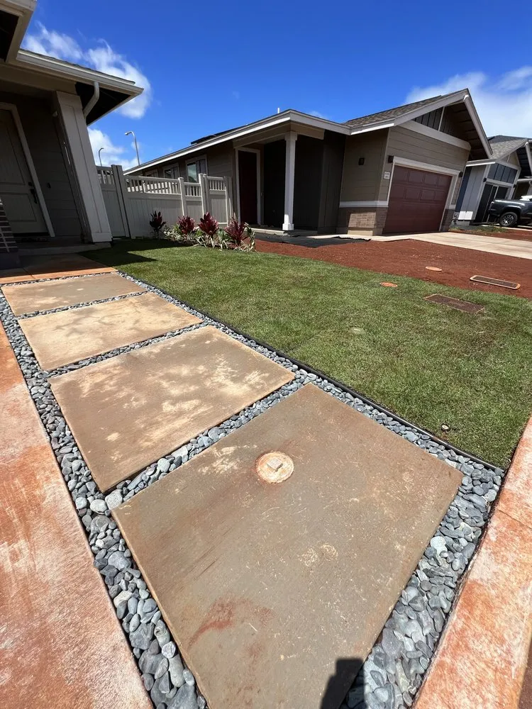 Trusted yard cleanup service with custom design across Honolulu, HI - Dan's Landscape & Yard Maintenance