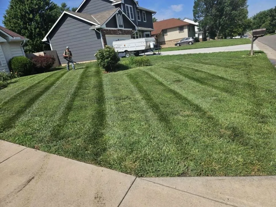 Top-rated yard maintenance in Wichita, KS - Dan’s Lawn And Fence