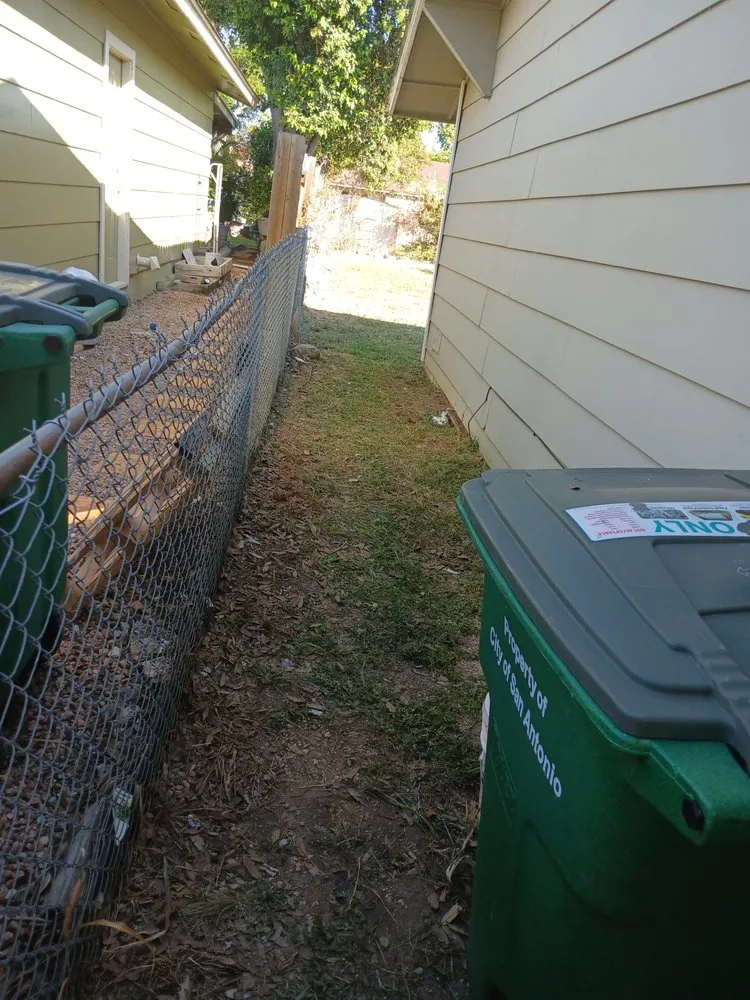 Expert yard maintenance in San Antonio, TX - Dan's Lawn Care & Pressure Washing