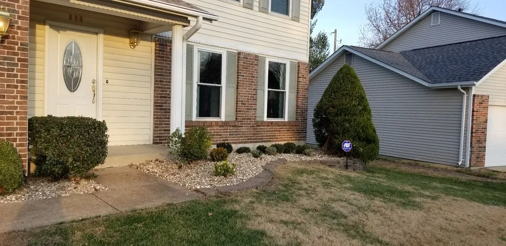 Local landscape installation experts serving Saint Louis, MO - Dan's Lawn Service