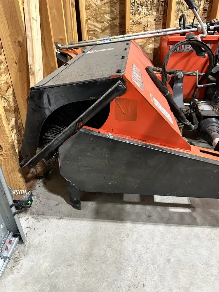 Local lawn mowing service for homes across Livingston, MT - Dan’s Snow and Mow